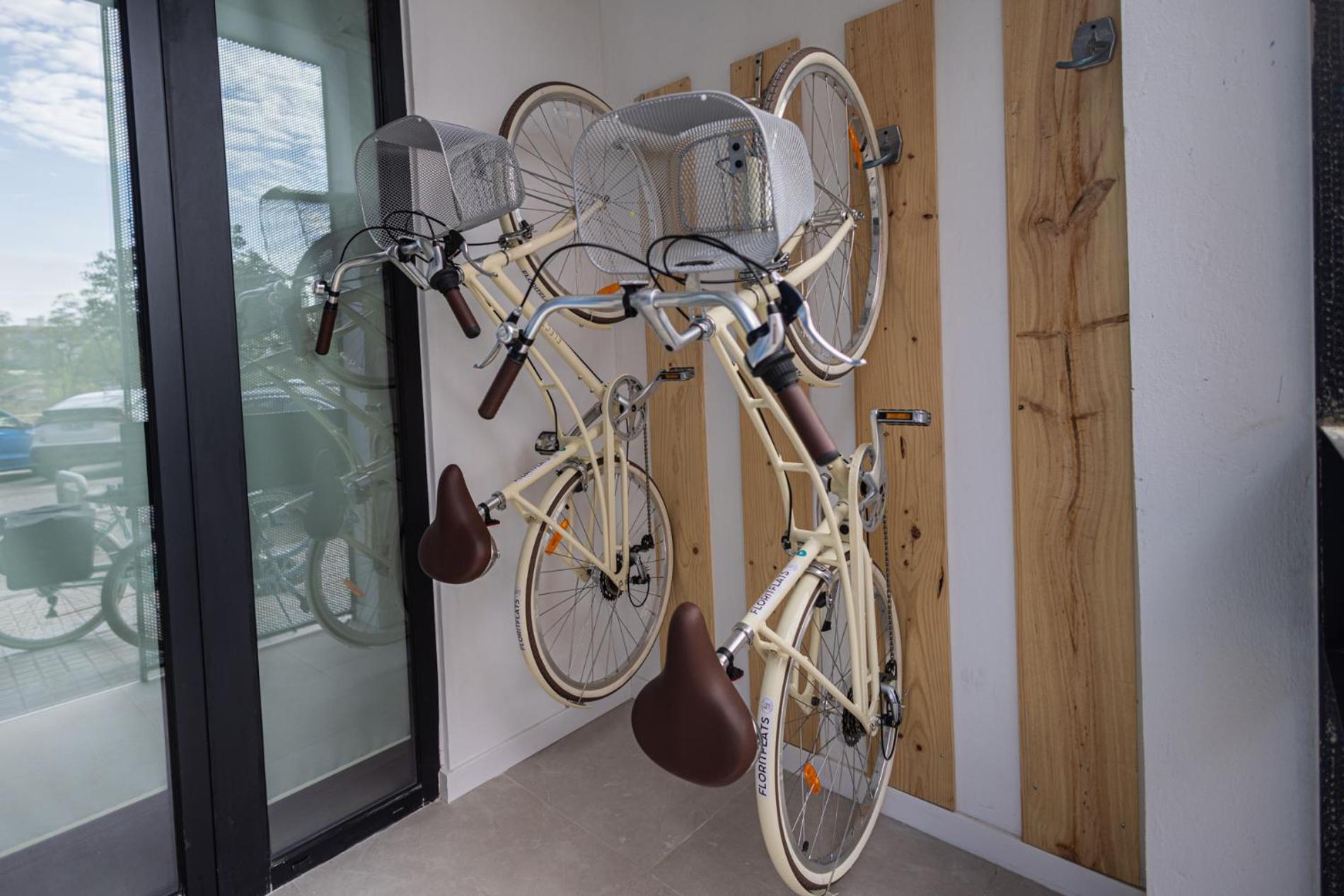 Florit Flats - The Joaquin Sorolla Apartments With Bicycles Βαλένθια Εξωτερικό φωτογραφία